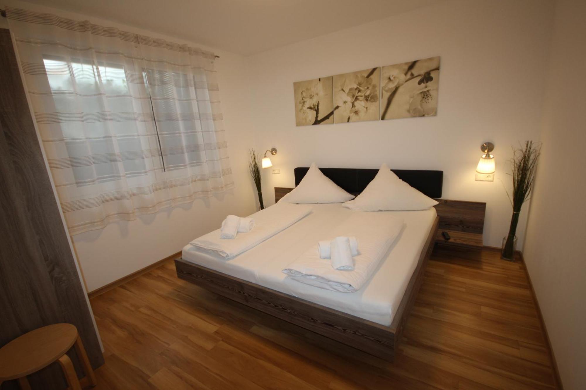 Kern - Garantierte Tickets Für Den Europapark über Uns Buchbar Sowie Zwei Tages Ticket Apartment *